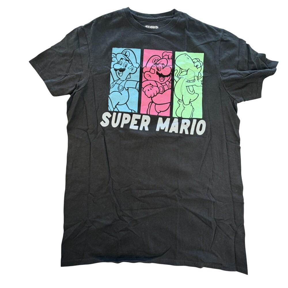 Super Mario Shirt Mens Medium Black Luigi Yoshi Graphic Tee Tagless Gaming